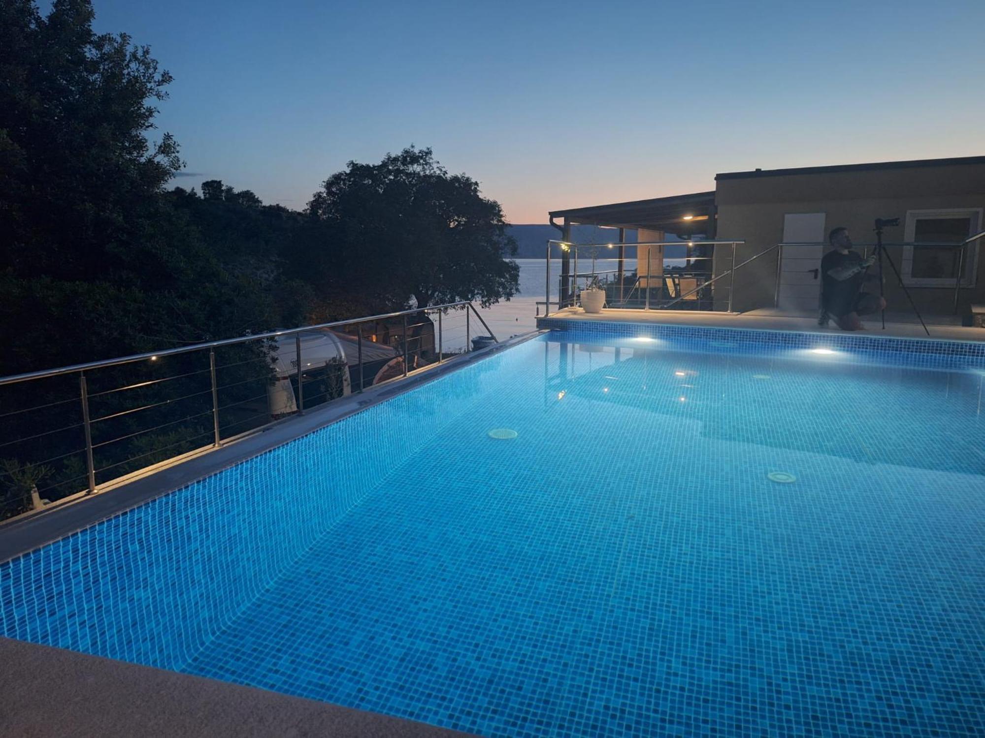 Boora Glamp Experience & Heated Infinity Pool Hotel Zengg Kültér fotó