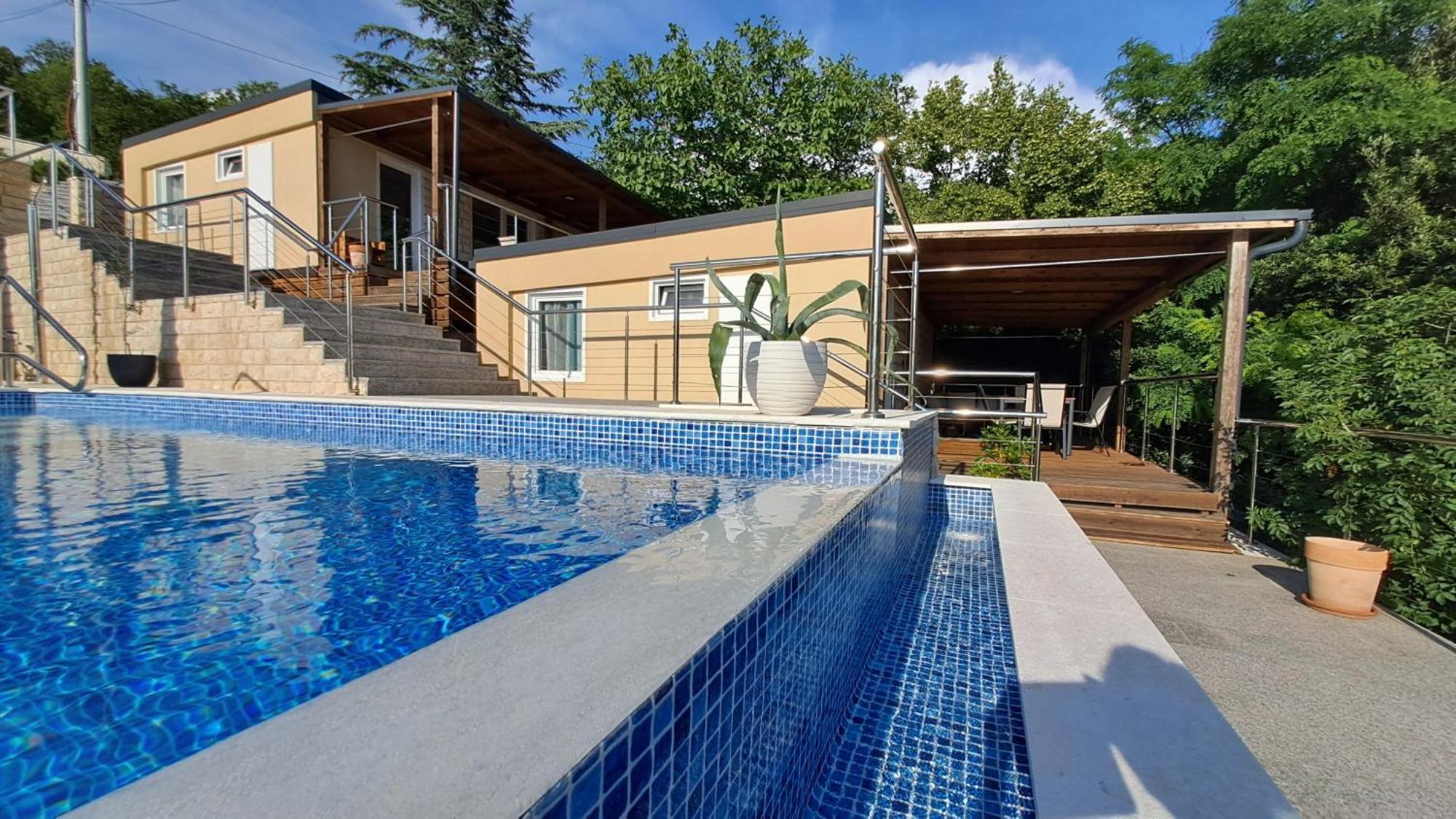 Boora Glamp Experience & Heated Infinity Pool Hotel Zengg Kültér fotó